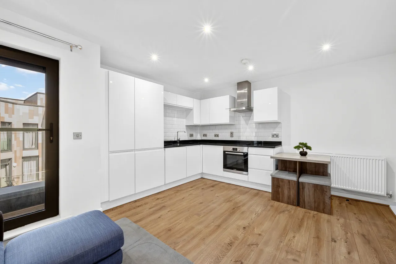 Milner Road, London, SW19, photo 5