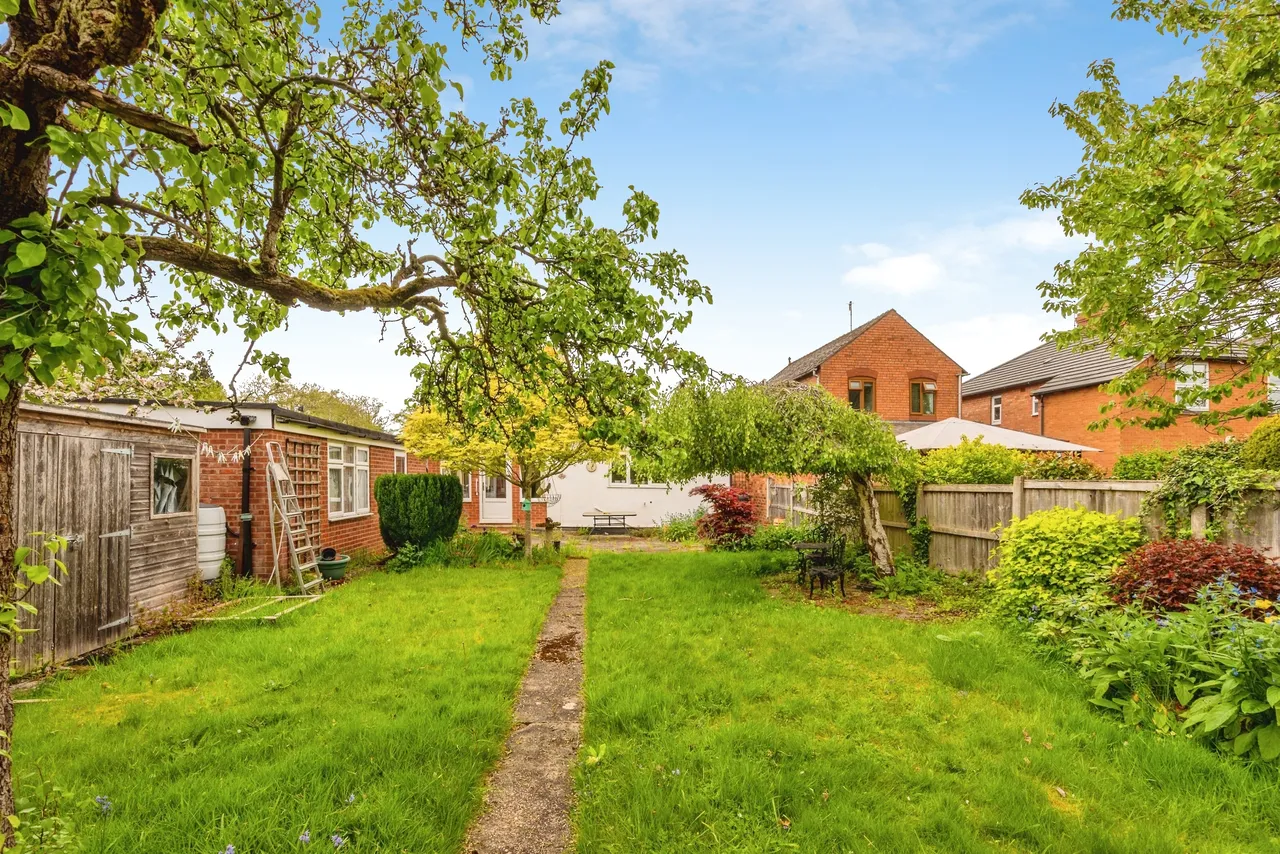 Lickhill Road, Stourport-On-Severn, DY13, photo 2