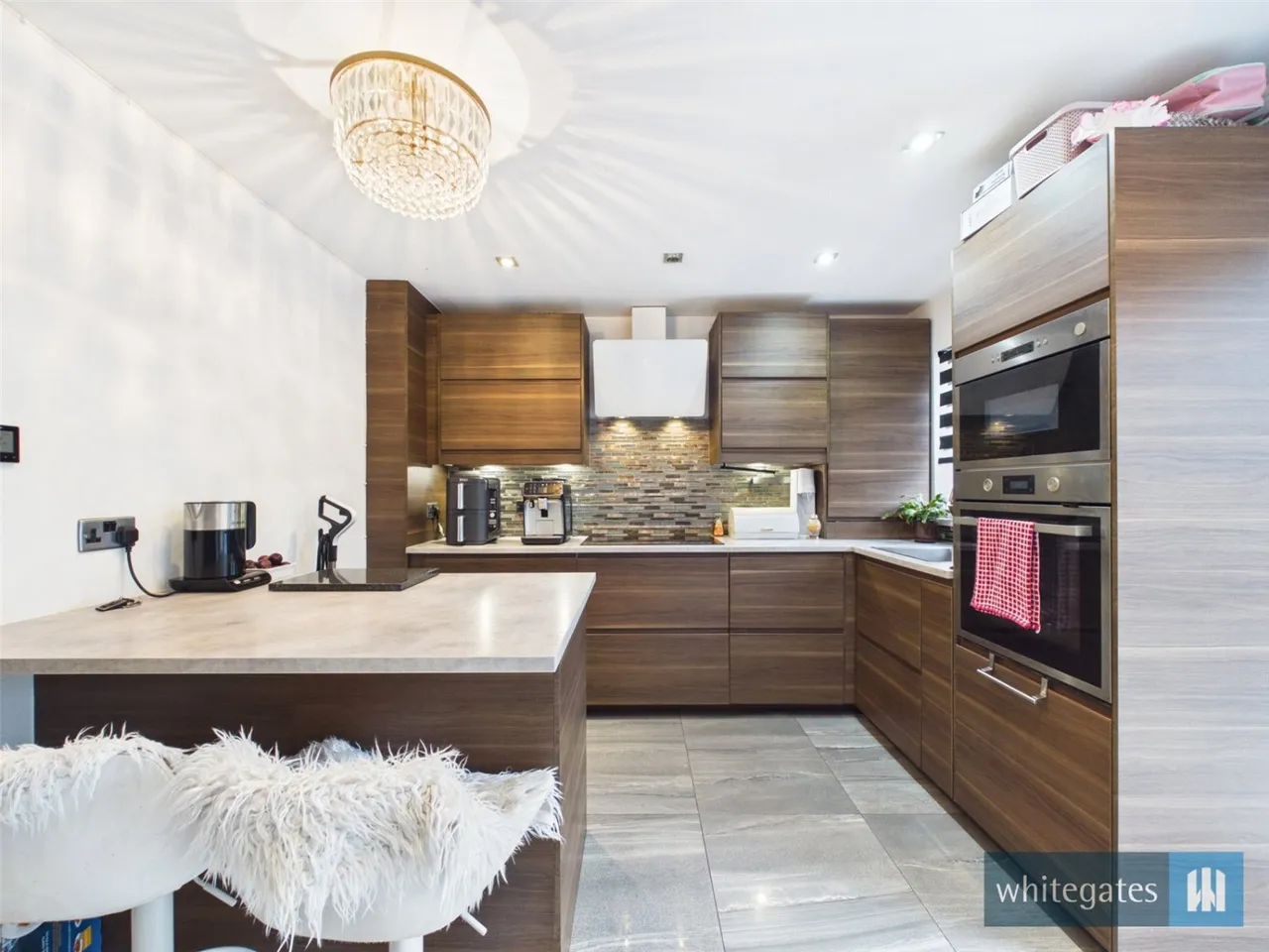 Wilson Road, Wyke, BD12, photo 6