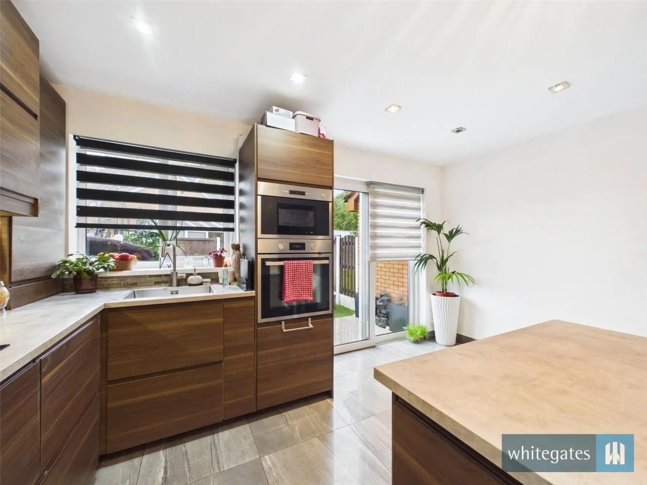 Wilson Road, Wyke, BD12, photo 10