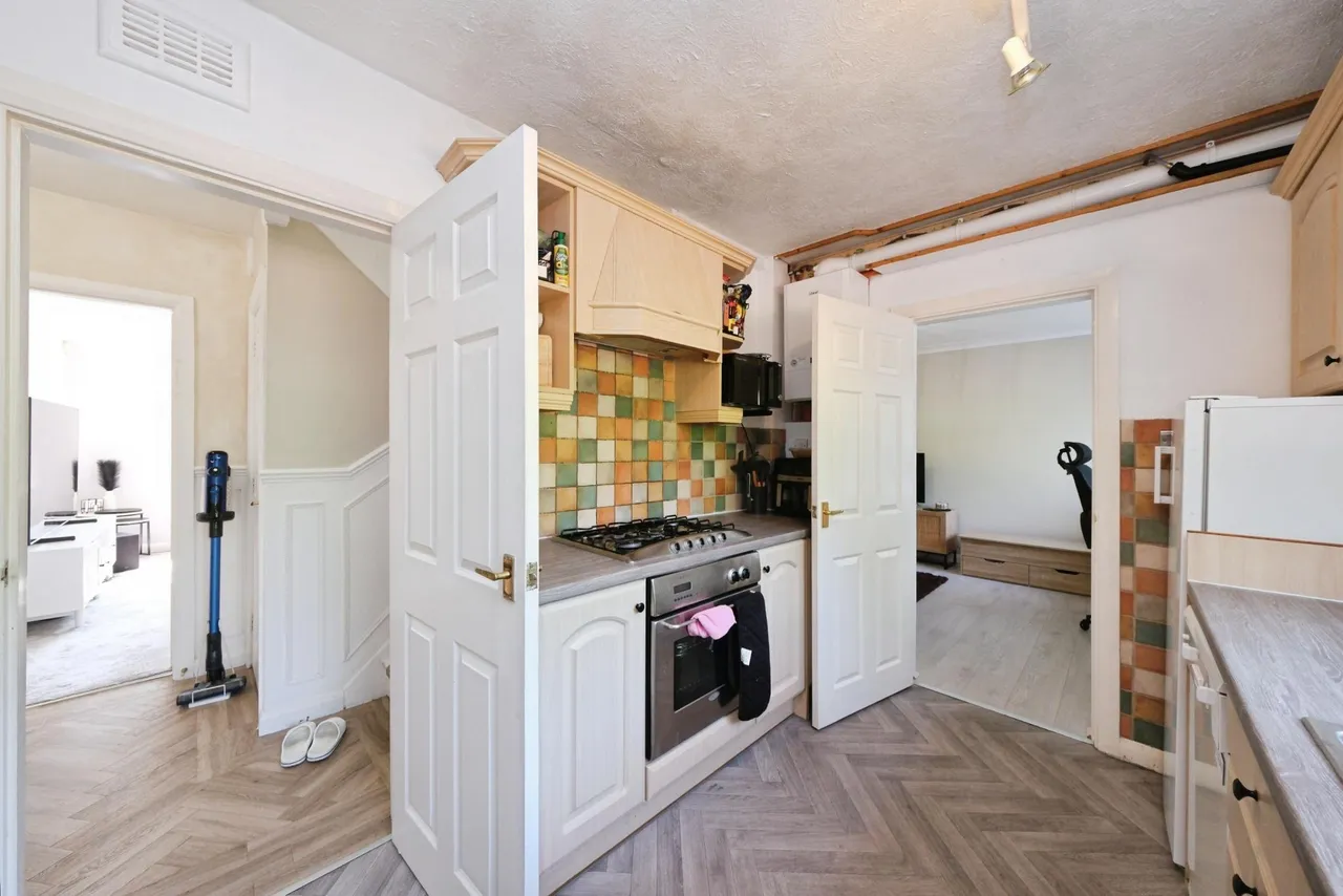 Houghton Close, Nottingham, NG16, photo 8