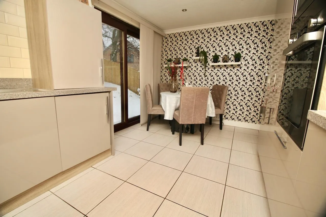 Kingshill Avenue, Blackwood, Cumbernauld, G68 9NF, photo 3