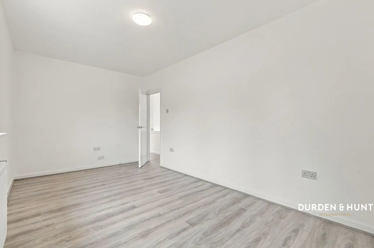 Fairview Road, Chigwell, IG7, photo 10