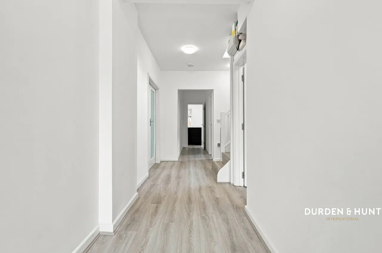 Fairview Road, Chigwell, IG7, photo 8