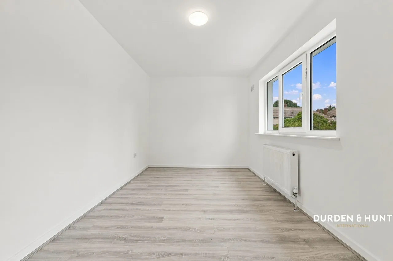 Fairview Road, Chigwell, IG7, photo 9