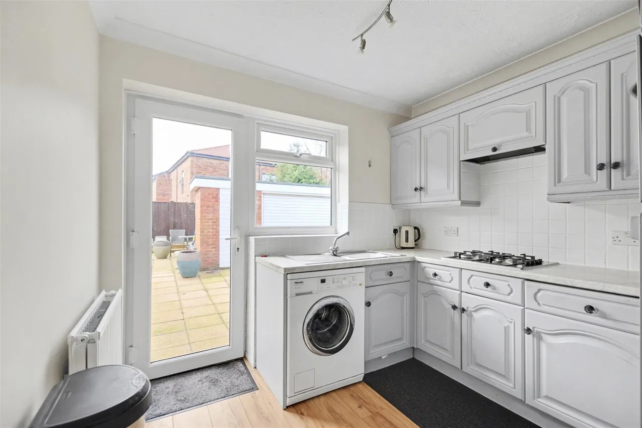 Brunswick Drive, Stapleford, NG9, photo 2