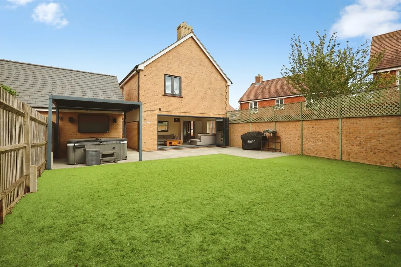 Berkley Avenue, Hailsham, BN27, photo 13