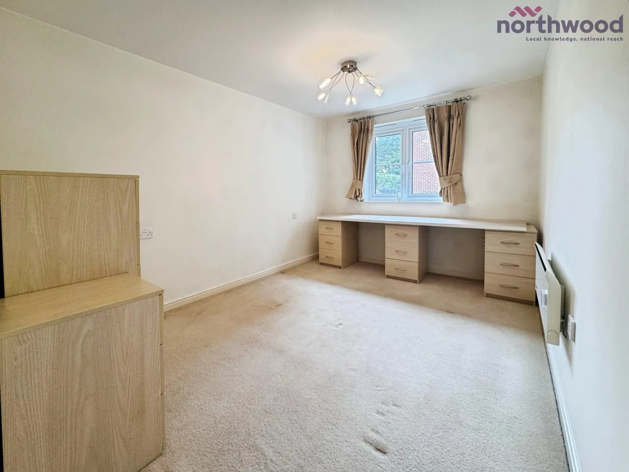 Ashdown House, Chandlers Ford, SO53, photo 11