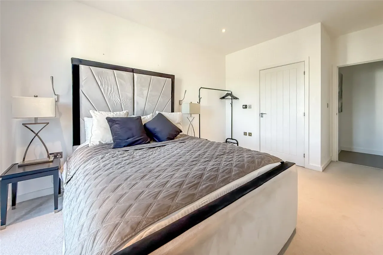 Grosvenor Road, St. Albans, Hertfordshire, AL1 3UP, photo 9