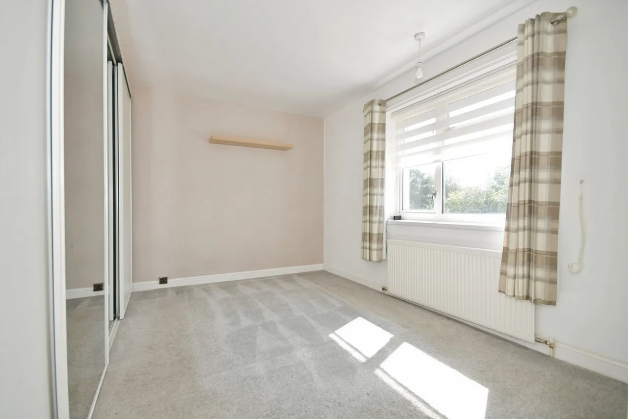 Ash Grove, CHESTERFIELD, Derbyshire, S43, photo 8