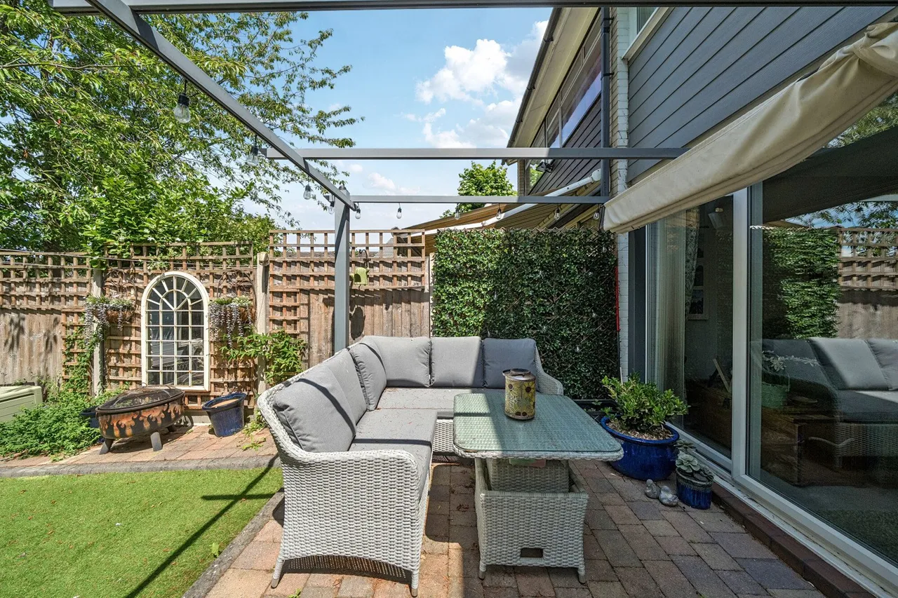 Court Road, SE9, photo 26