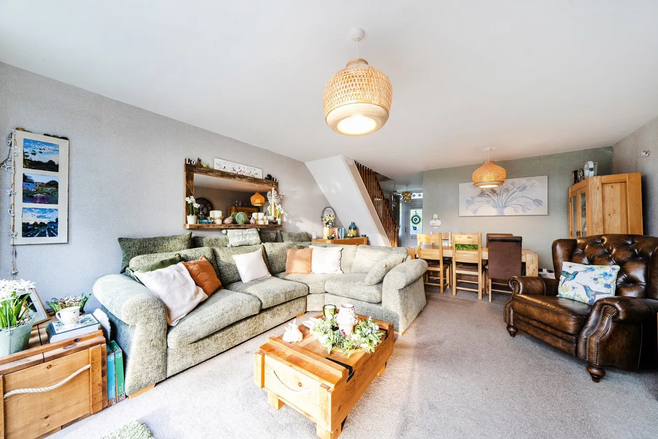 Court Road, SE9, photo 14