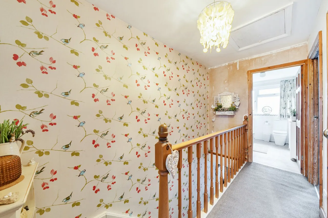 Court Road, SE9, photo 24