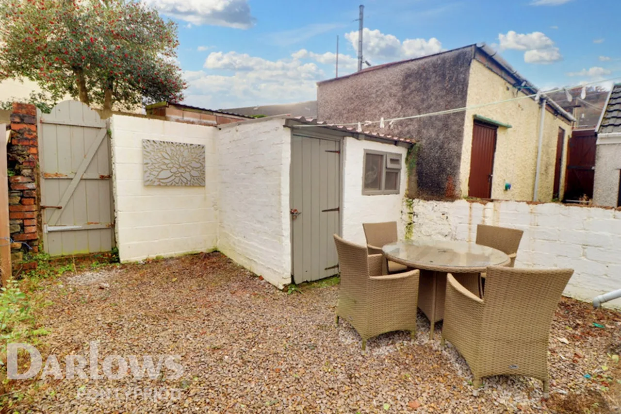 Mound Road, Pontypridd, photo 17