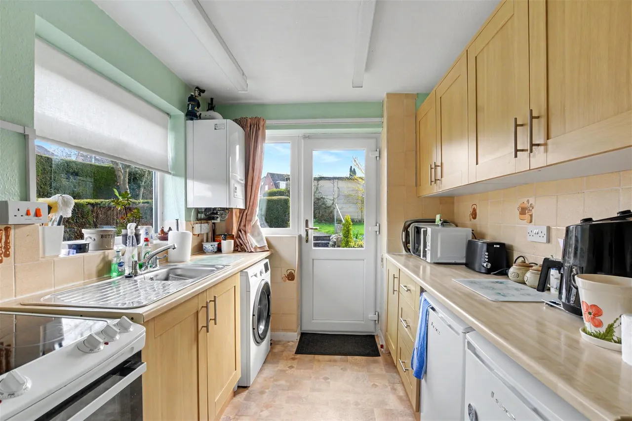 Sunningdale Drive, Kirk Hallam, DE7, photo 4