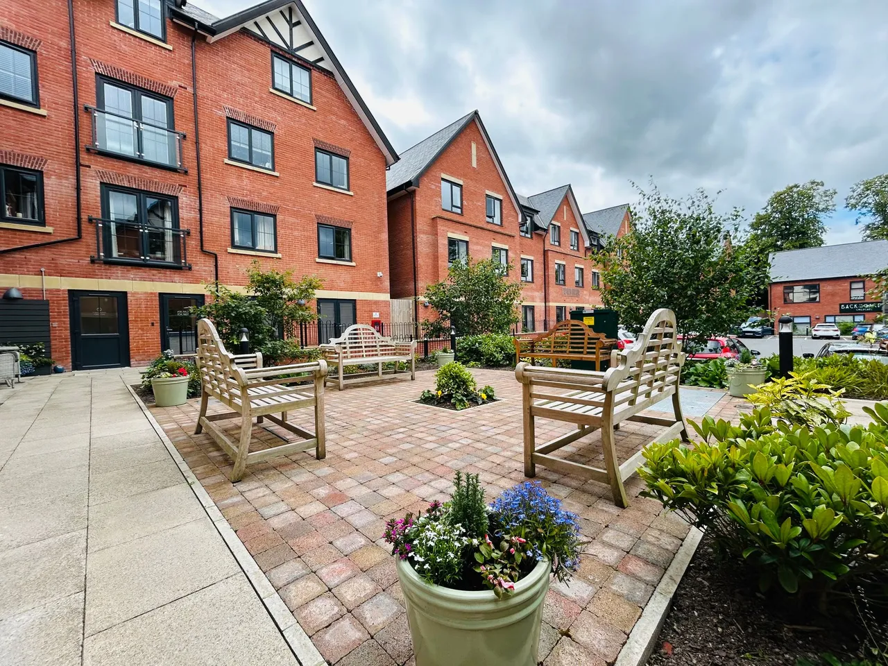 Minerva Place, Lymm, photo 14