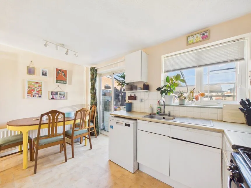 Wood Cottage Lane, Folkestone, CT19, photo 10