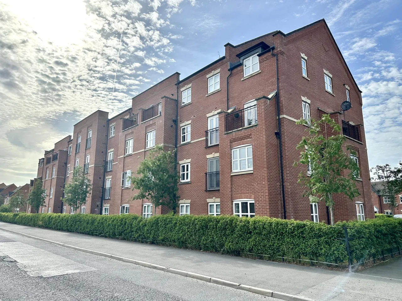 2 bed flat for sale, Edgewater Place, Warrington, WA4