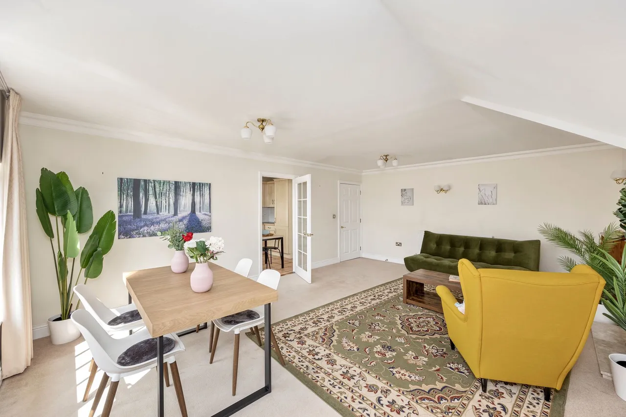 Potters Place, Horsham, RH12, photo 7
