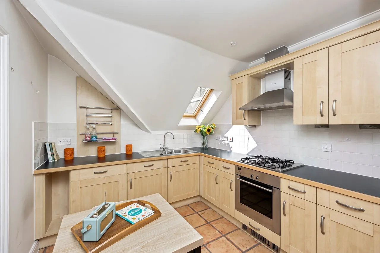 Potters Place, Horsham, RH12, photo 8