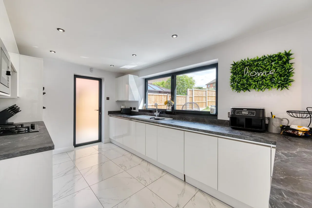 Stokesay Close, Kidderminster, photo 2