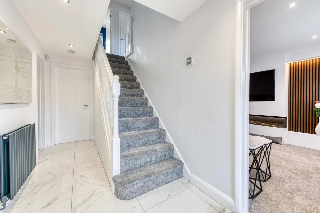 Stokesay Close, Kidderminster, photo 12