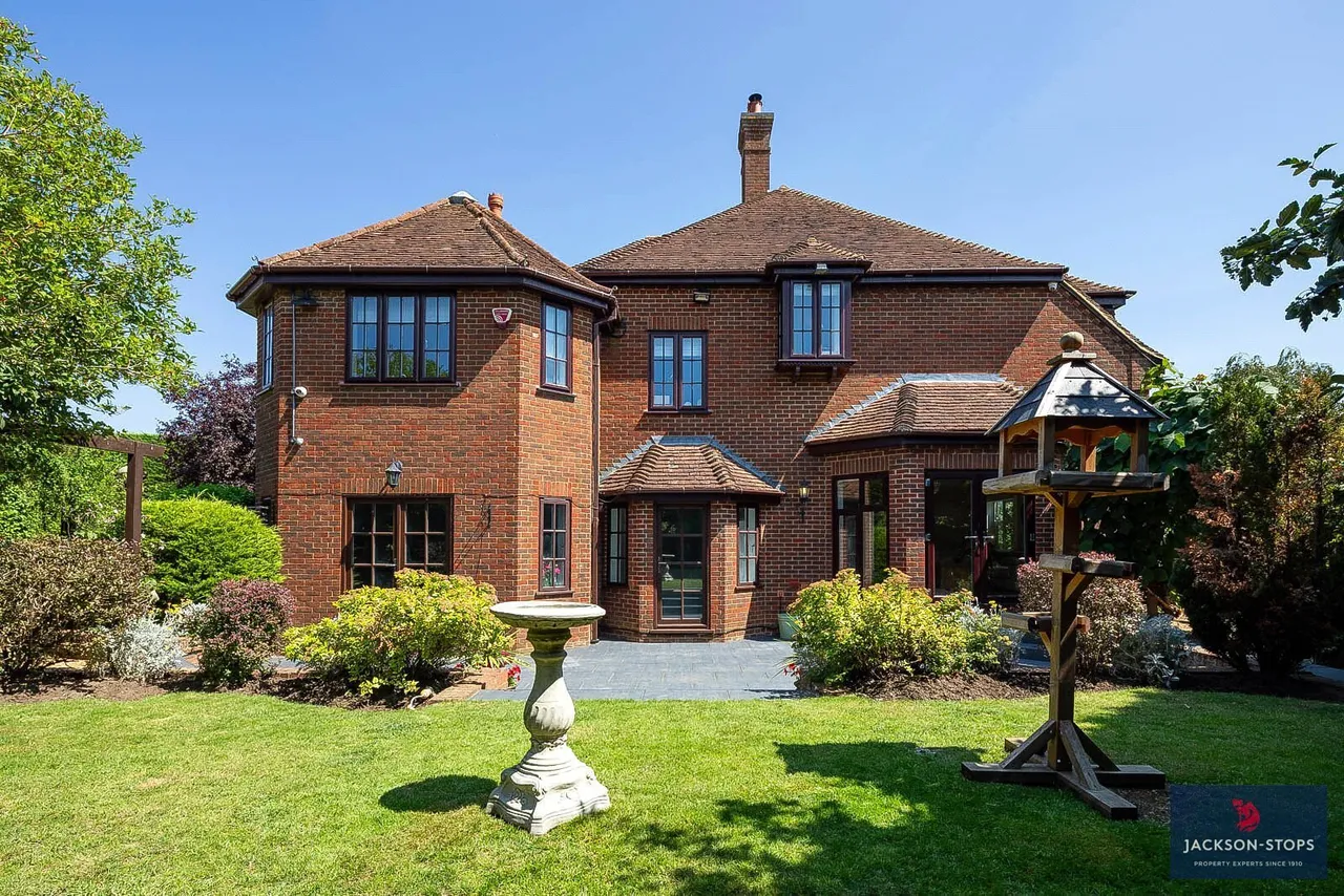Church Road, Westoning, MK45, photo 32