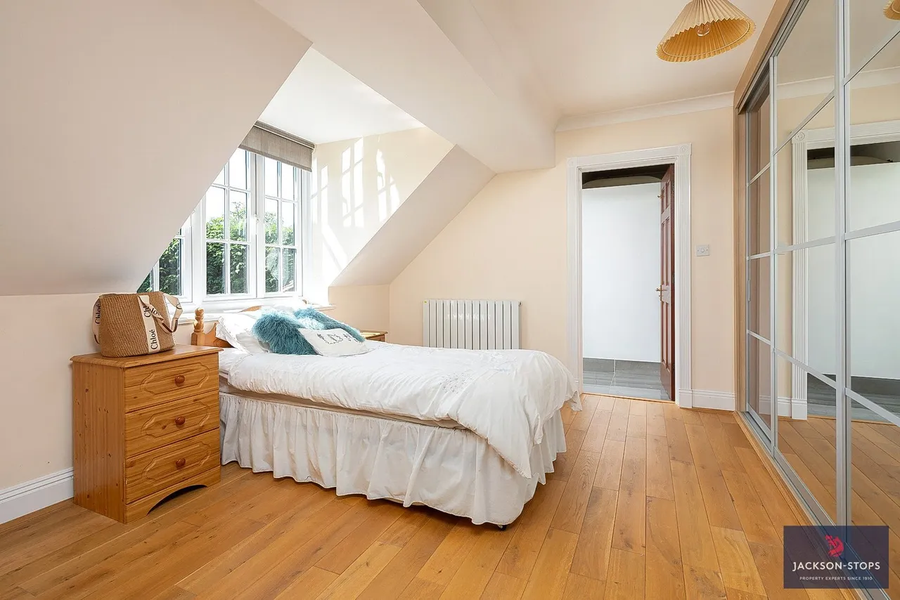 Church Road, Westoning, MK45, photo 31