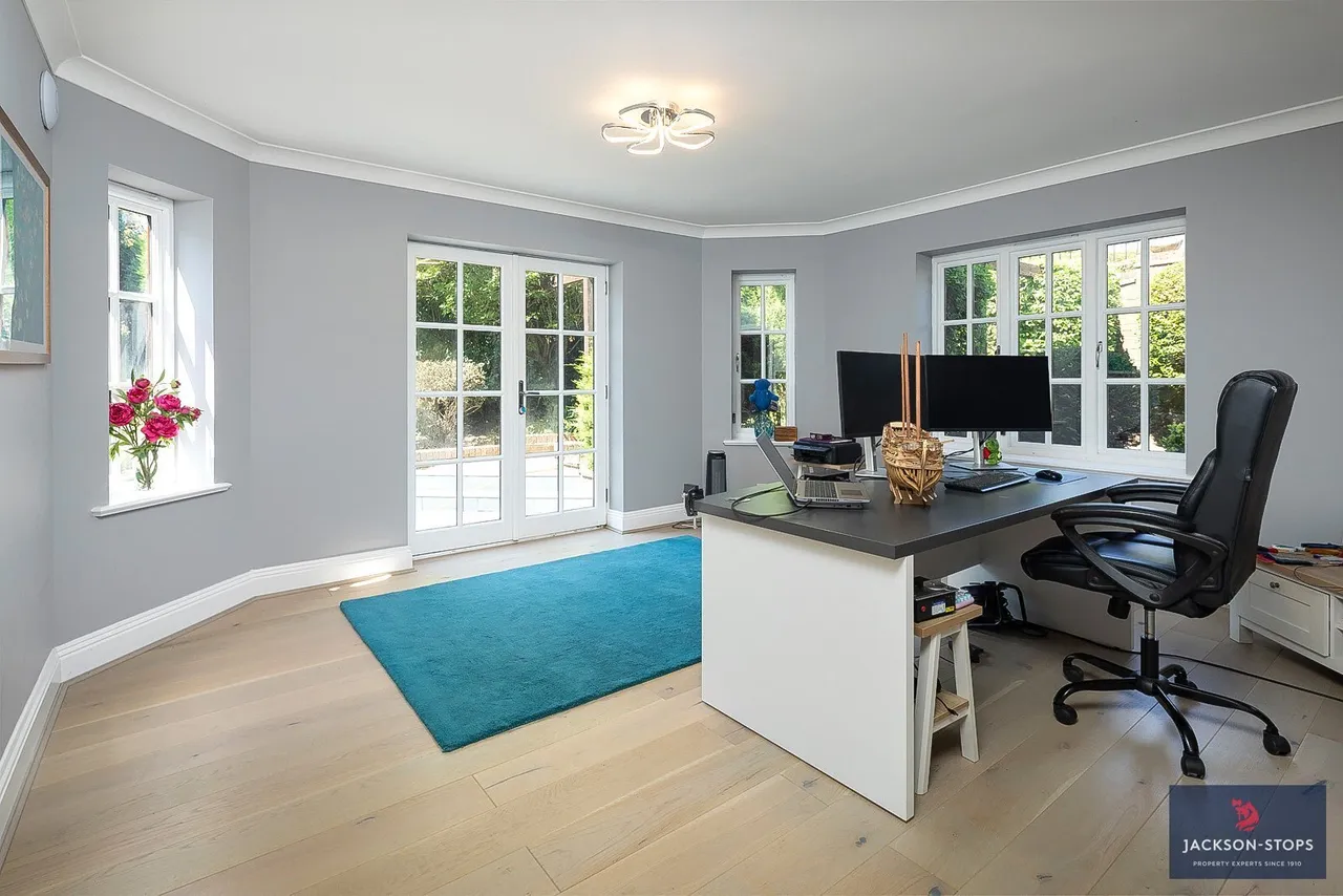 Church Road, Westoning, MK45, photo 17
