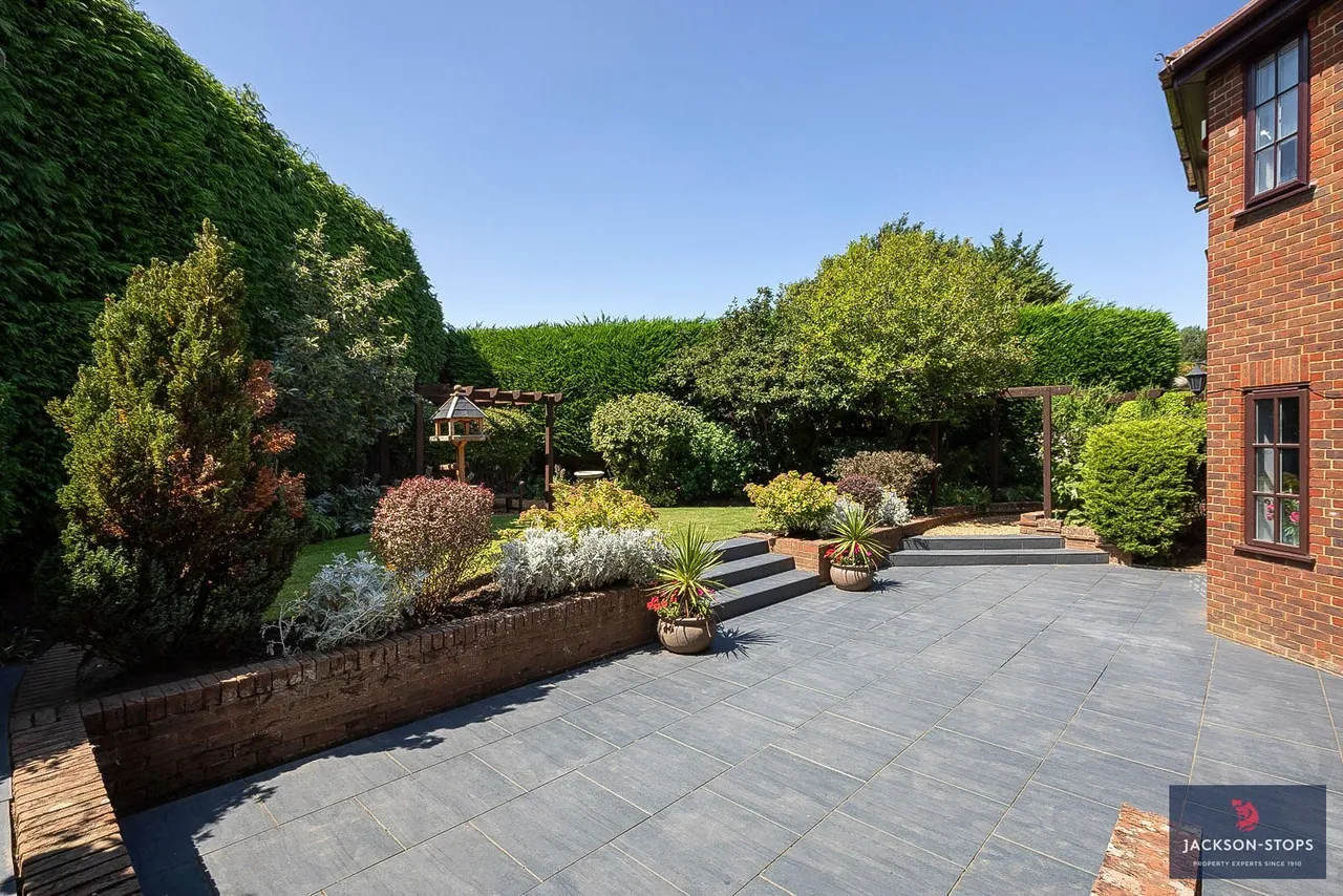 Church Road, Westoning, MK45, photo 37