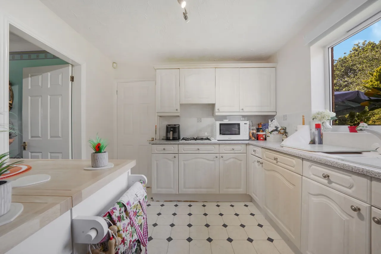 9 Dahlia Close, Cheshunt, Waltham Cross, Hertfordshire, EN7 6NR, photo 16