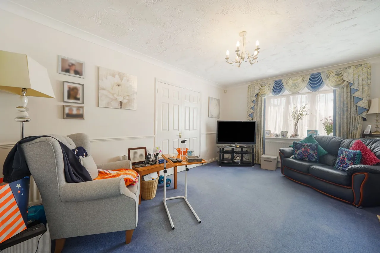 9 Dahlia Close, Cheshunt, Waltham Cross, Hertfordshire, EN7 6NR, photo 19