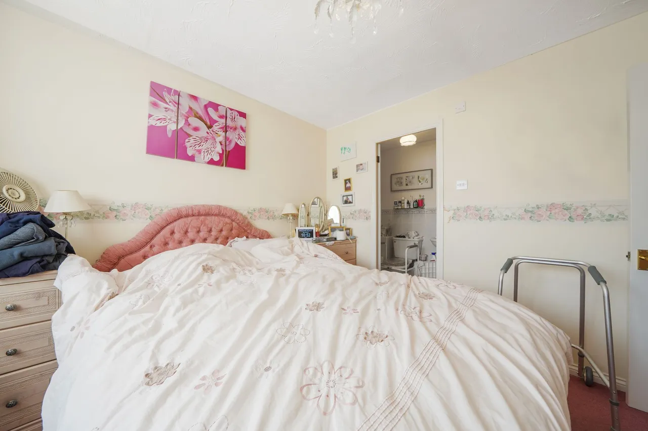 9 Dahlia Close, Cheshunt, Waltham Cross, Hertfordshire, EN7 6NR, photo 9