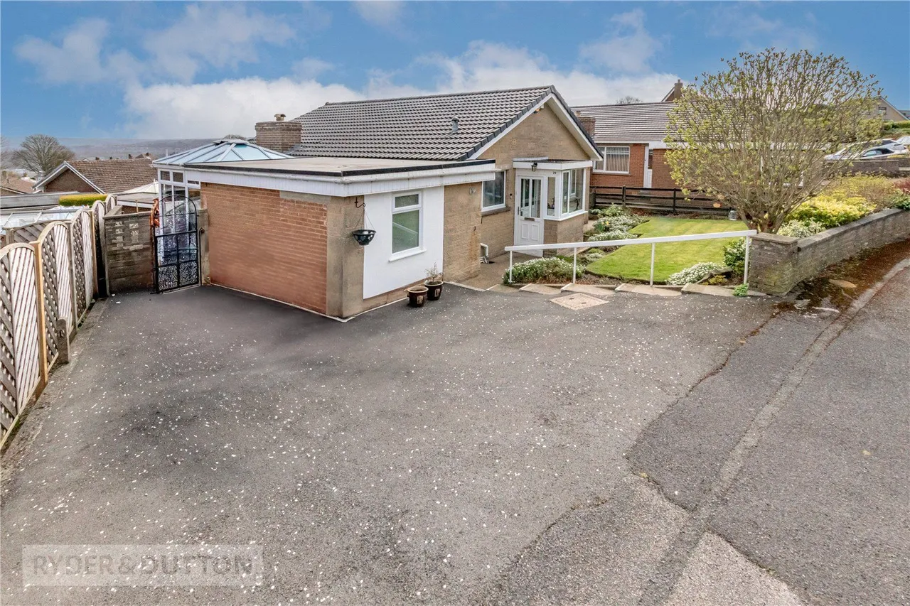 Gleneagles Way, Fixby, HD2, photo 20