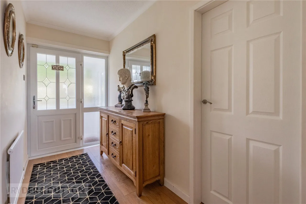 Gleneagles Way, Fixby, HD2, photo 5