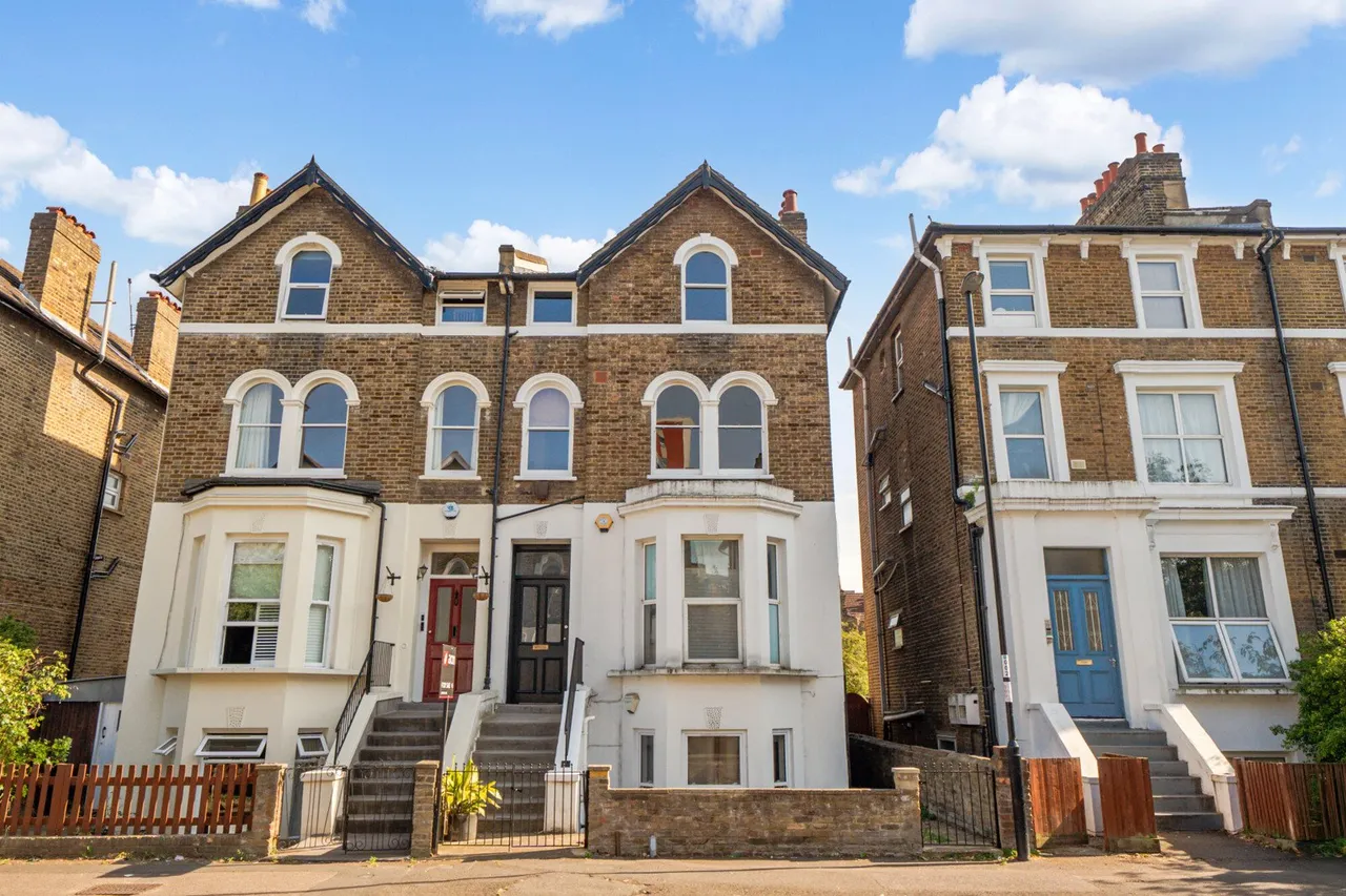 1 bed flat for sale — Mount Pleasant Road, SE13