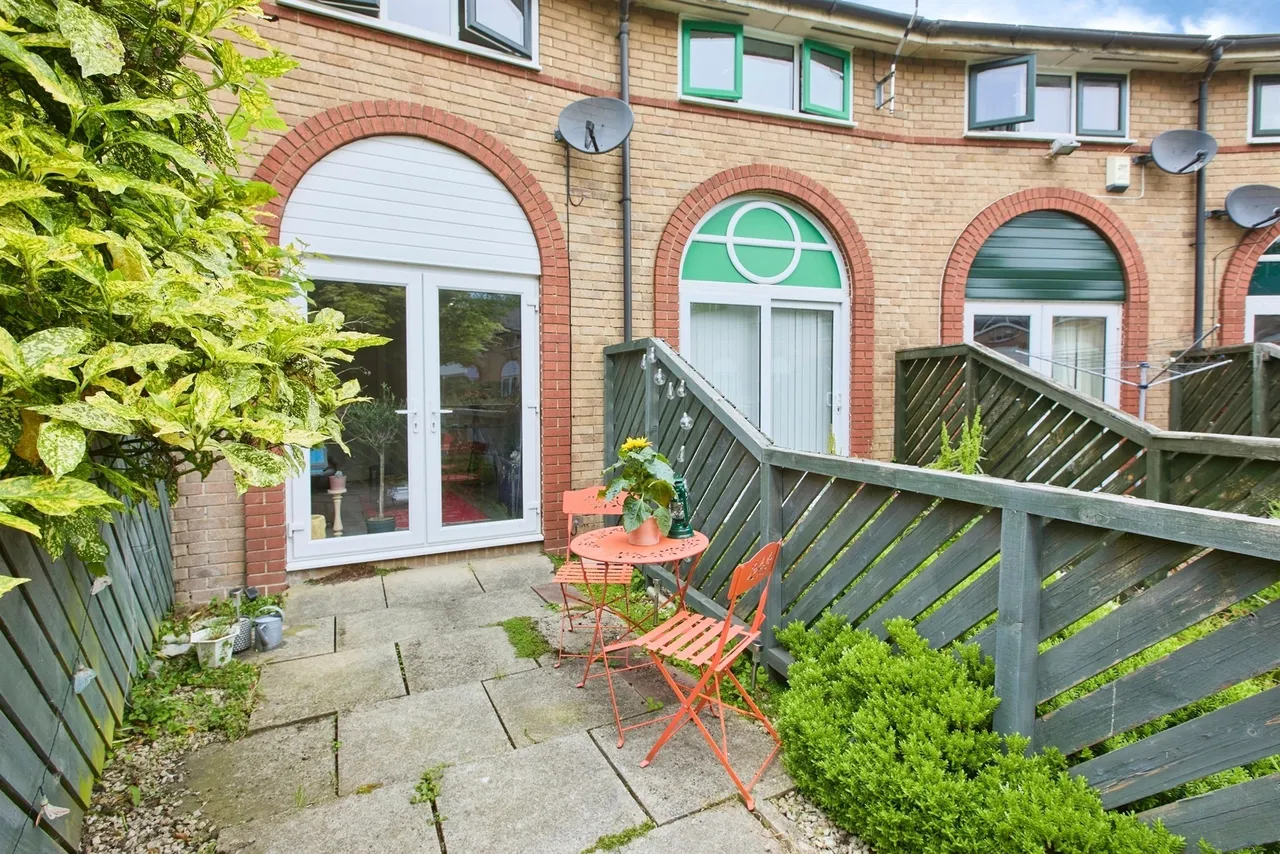 Wellington Crescent, Derby, DE1, photo 10