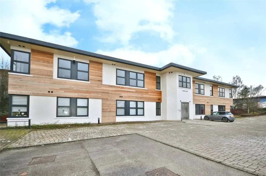 1 bed flat to rent, Tamar House, Brants Bridge, RG12