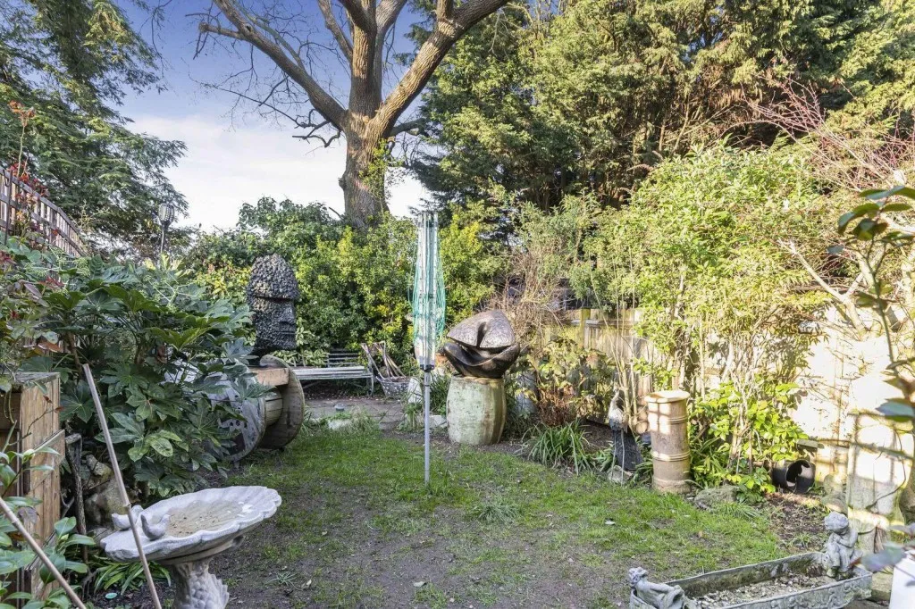 Mead Way, Bromley, photo 14