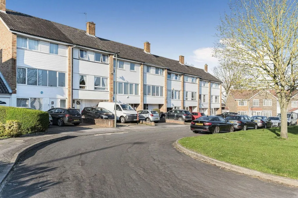 Mead Way, Bromley, photo 16