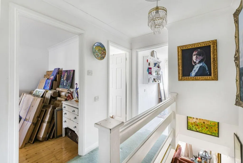 Mead Way, Bromley, photo 11