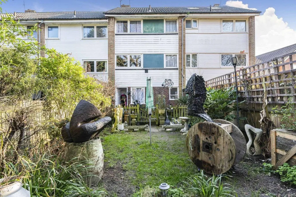 Mead Way, Bromley, photo 18