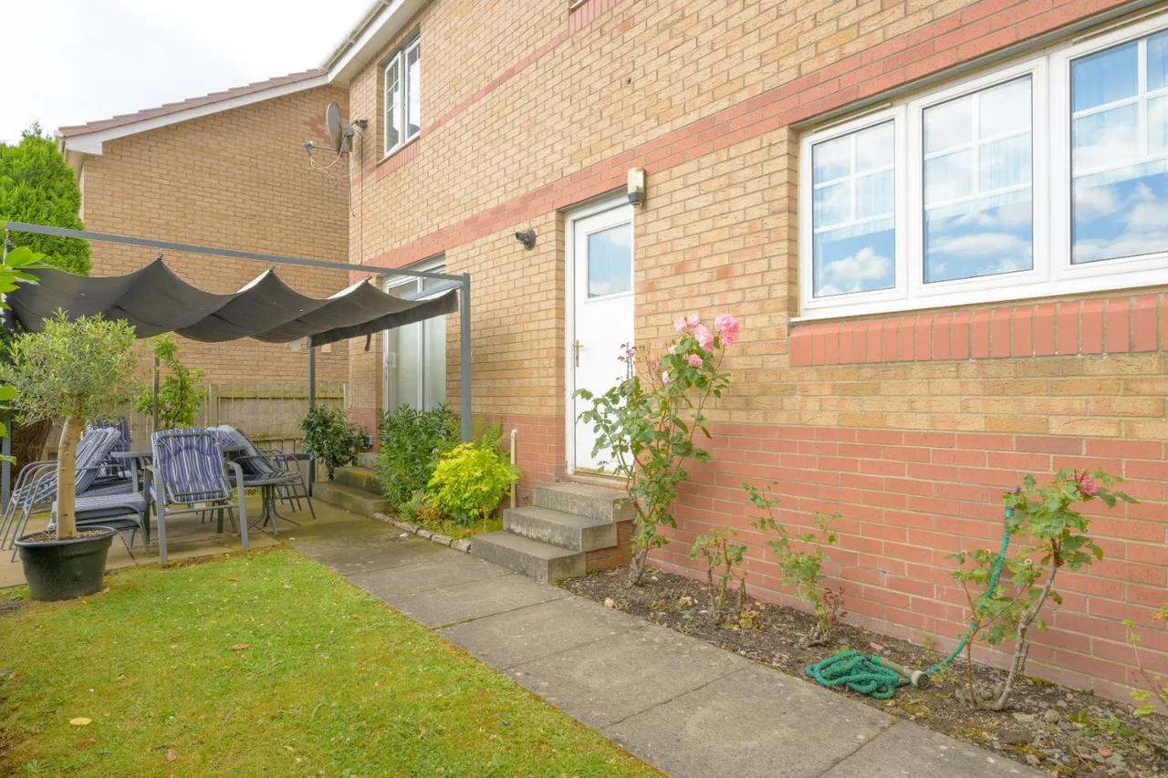 Wayfarers Drive, Dalgety Bay, KY11 9GE, photo 21