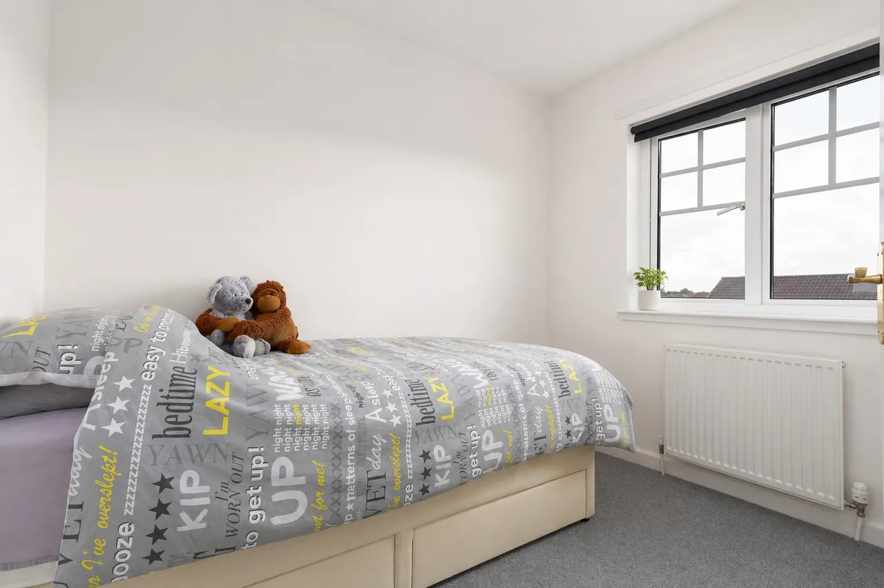 Wayfarers Drive, Dalgety Bay, KY11 9GE, photo 18