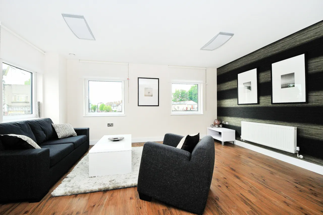 2 bed flat to rent, Southall, UB2