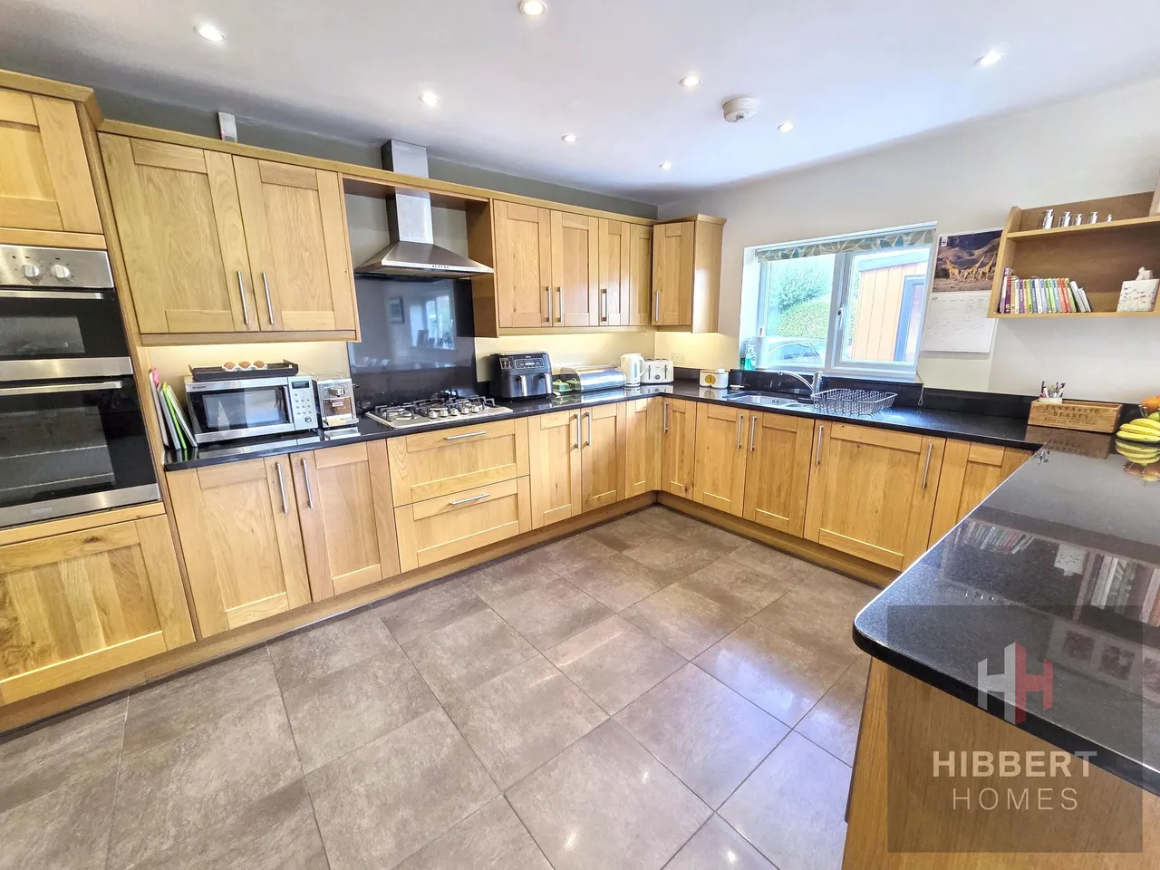 Park Avenue, Sale, M33, photo 7