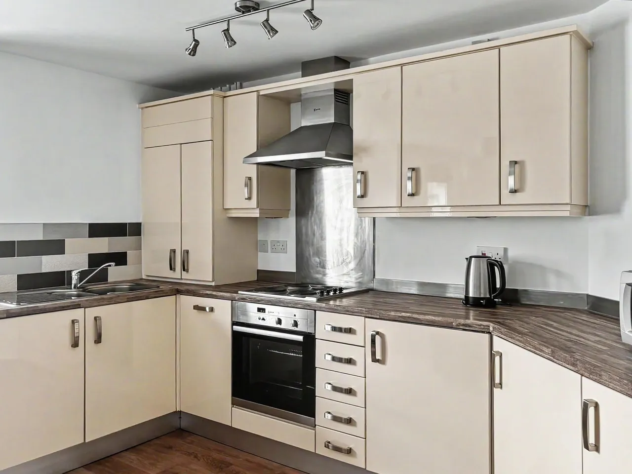 Mill Pool Way, Sandbach, CW11, photo 10