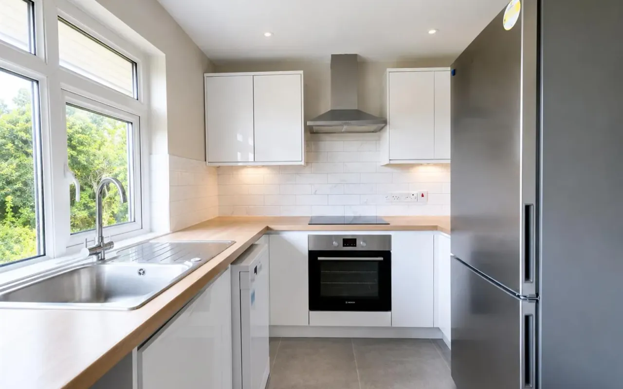High Street, Southgate, N14, photo 2