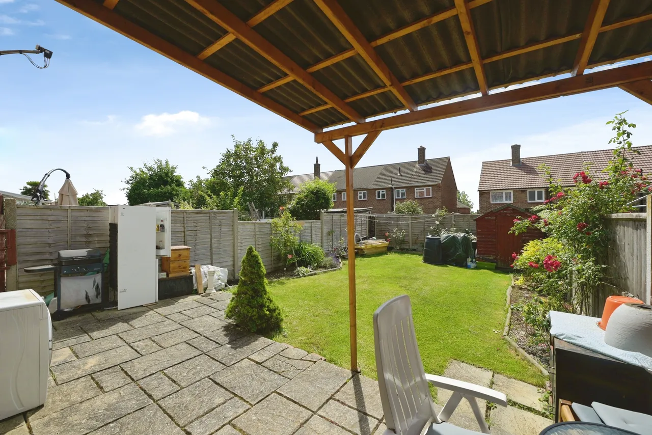 Petersfield Avenue, Romford, RM3, photo 8