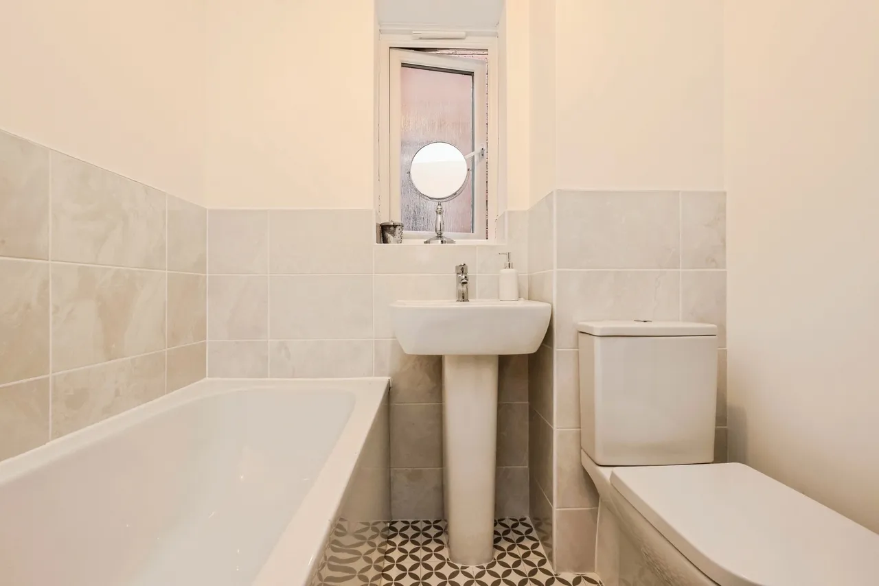 Parkesine Lane, B24, photo 12